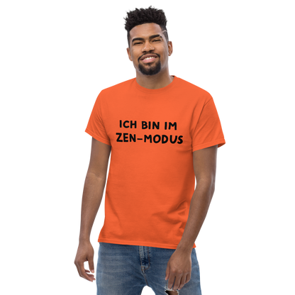 "Zen Modus Sofa" T-Shirt